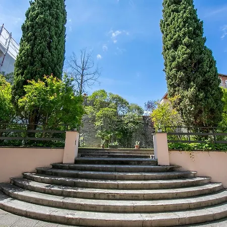 Berny 100m From & Private Parking - Happy * Salò