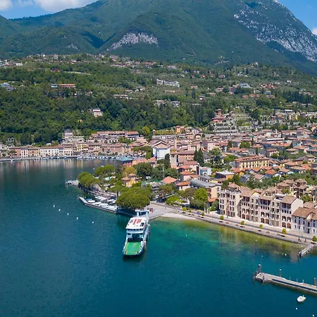 Berny 100m From & Private Parking - Happy * Salò